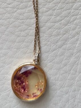 Loft long necklace with pinkish Swarovski inside